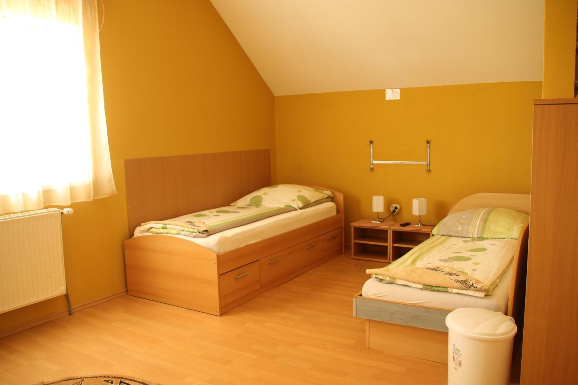 Szasz&Szasz Panzio Bed and Breakfast Gheorgheni  Exteriör bild