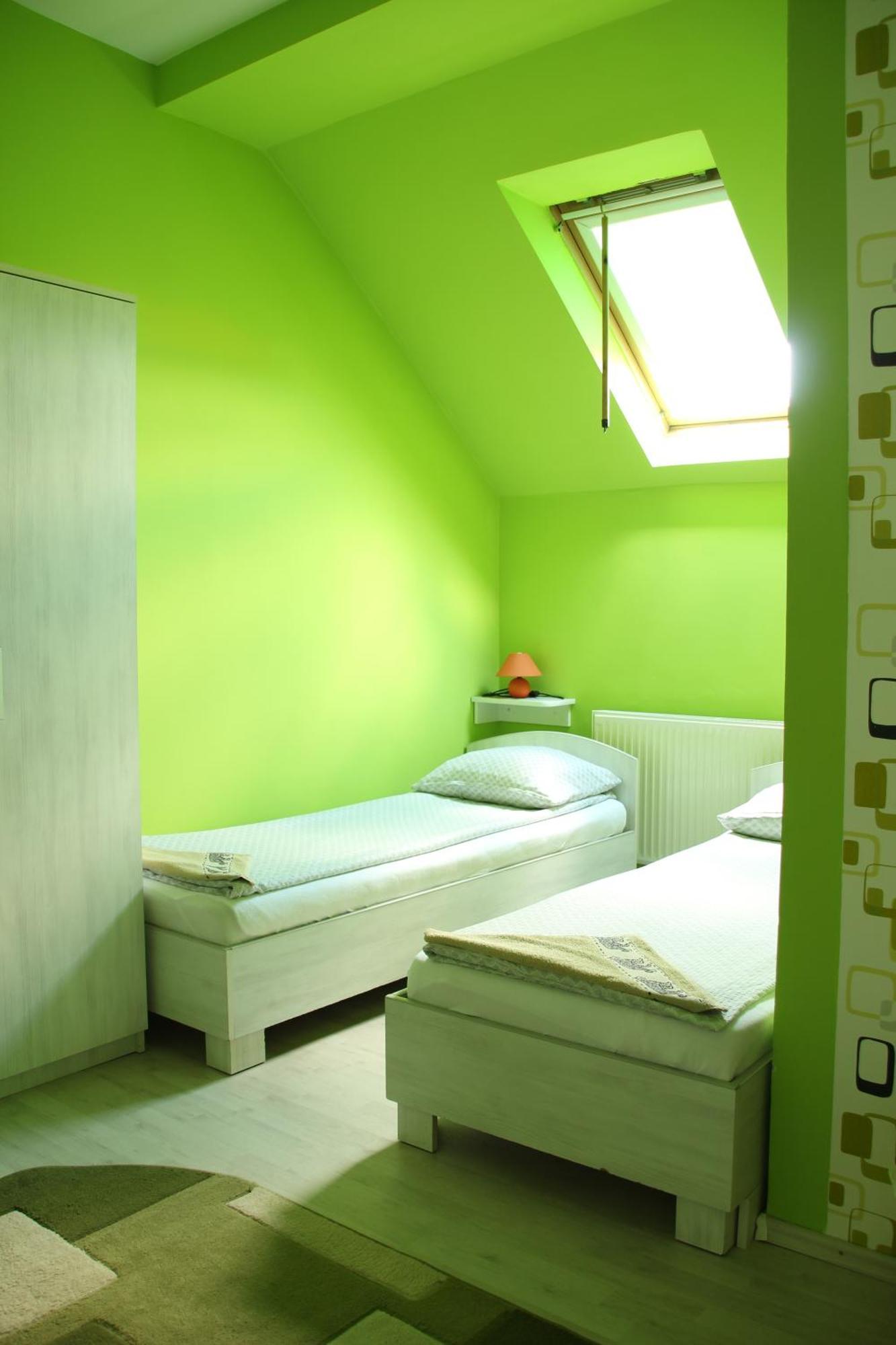 Szasz&Szasz Panzio Bed and Breakfast Gheorgheni  Exteriör bild